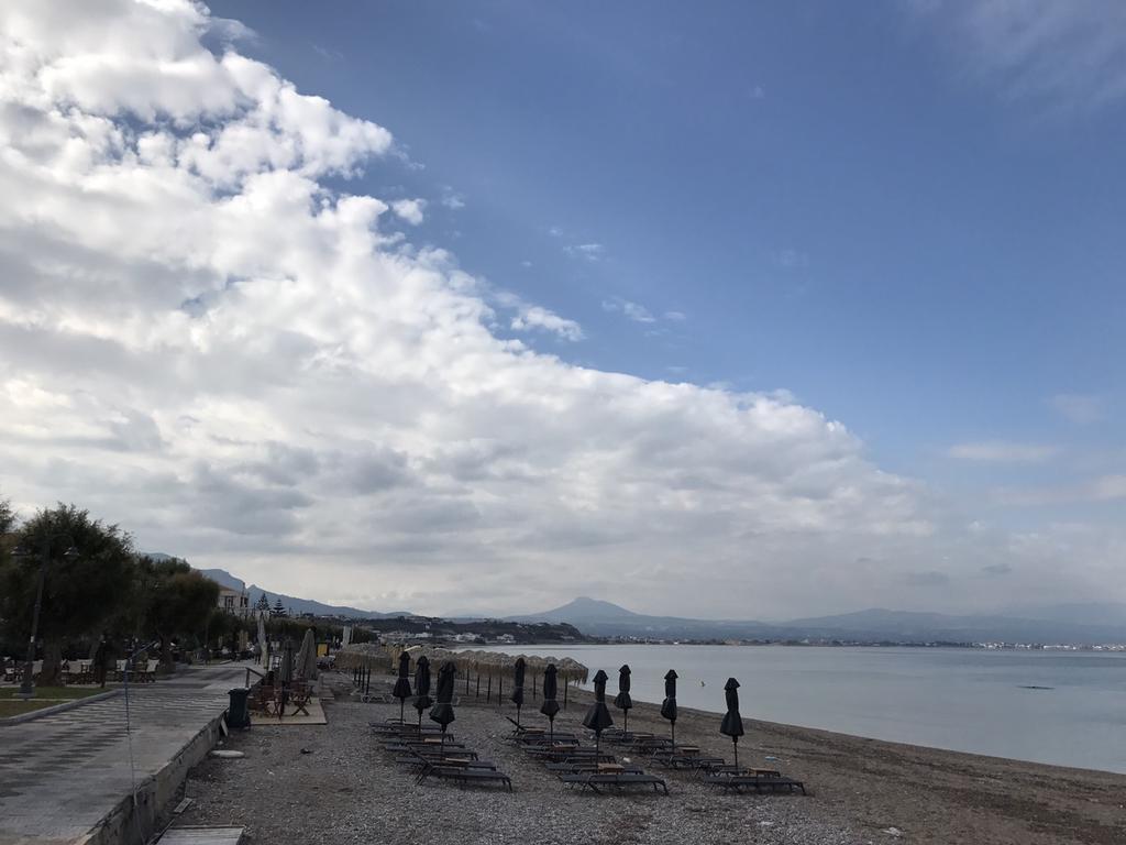 Sisifou Apartment Corinth エクステリア 写真