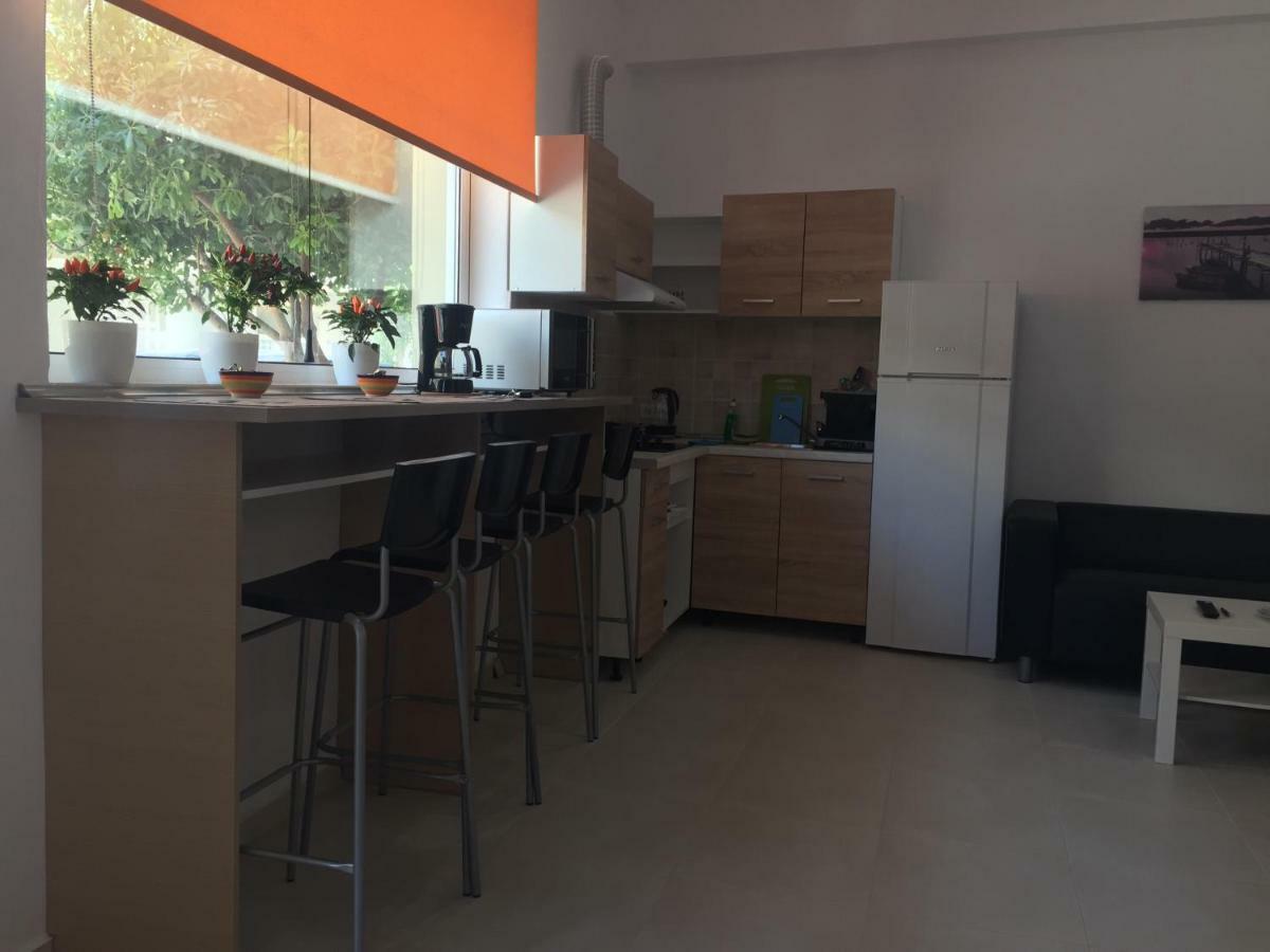 Sisifou Apartment Corinth エクステリア 写真